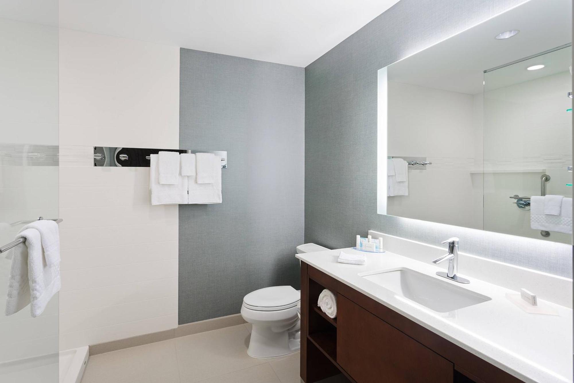 By Marriott West/beltway 8 At Clay Road Houston