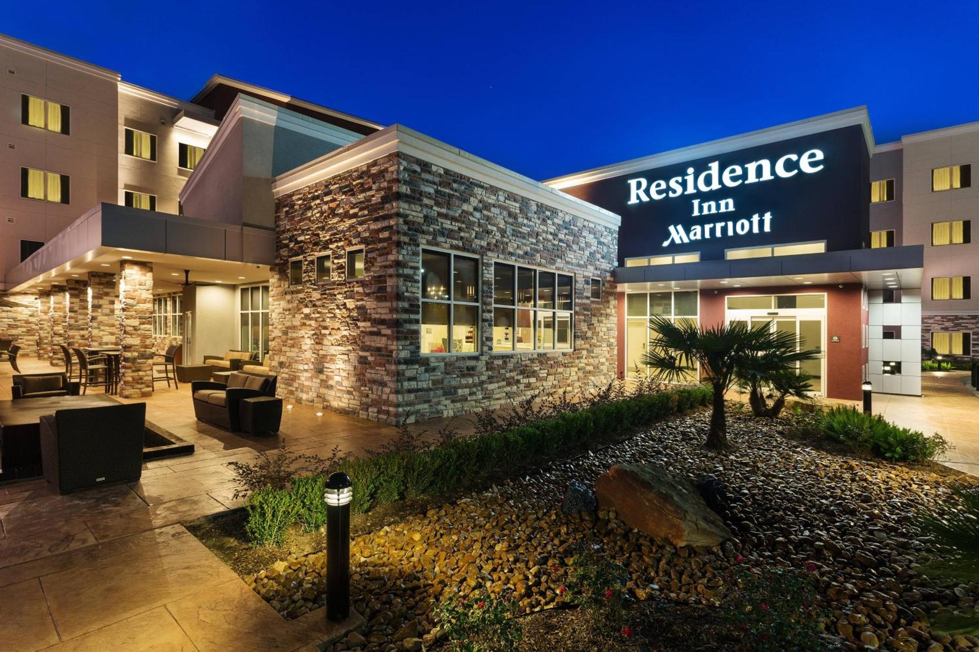By Marriott West/beltway 8 At Clay Road Hotel Houston