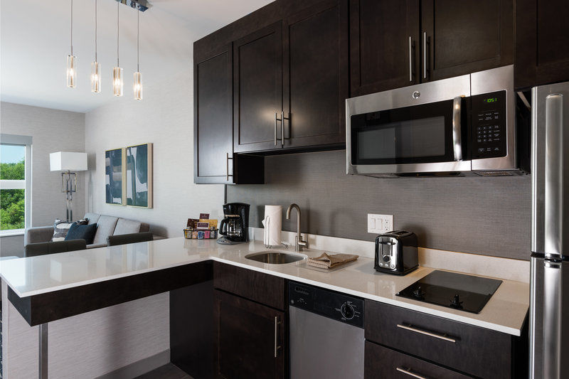 By Marriott West/beltway 8 At Clay Road Hotel 3*