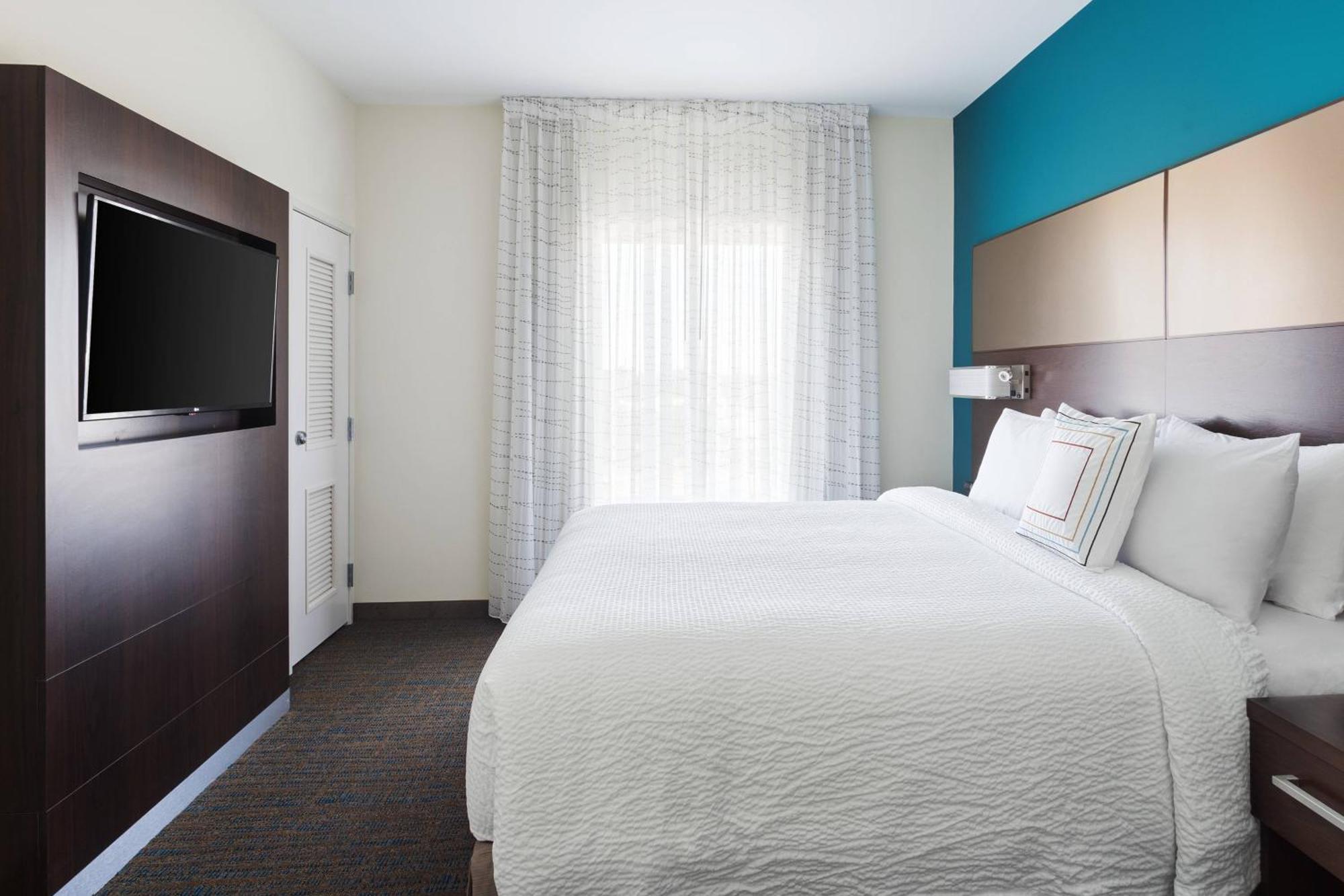 Hotel By Marriott West/beltway 8 At Clay Road Houston